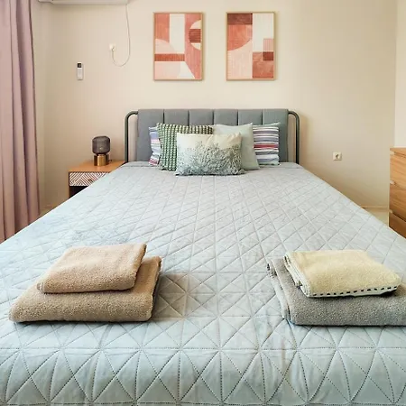 Marina's Flat * Варна