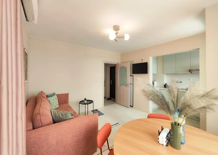 Marina's Flat * Varna