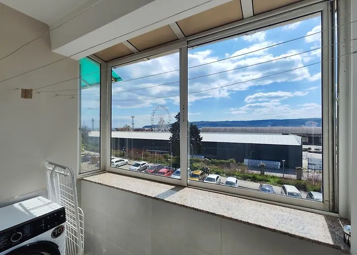 アパート Marina's Flat ヴァルナ